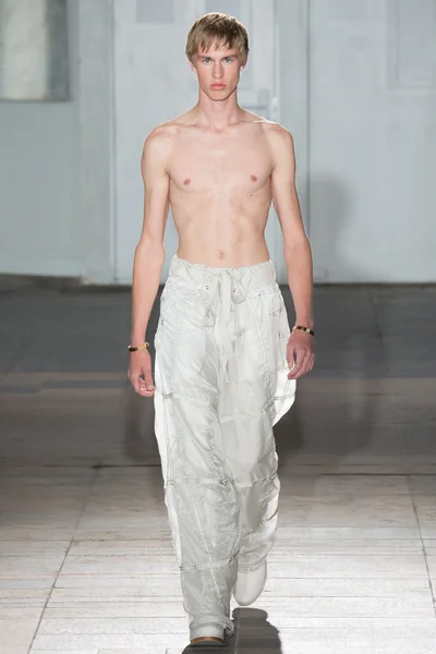 Look 21
